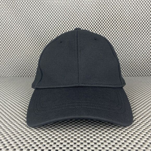 Lululemon Classic Ball Cap Hat Womens One Size Black Logo Adjustable Strap - Picture 1 of 9